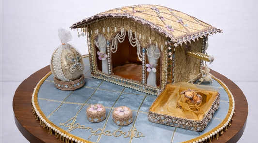 Royal Lagan Patrika Tray with Handcrafted Mandap, Shagun Nariyal & Chawal-Roli Boxes