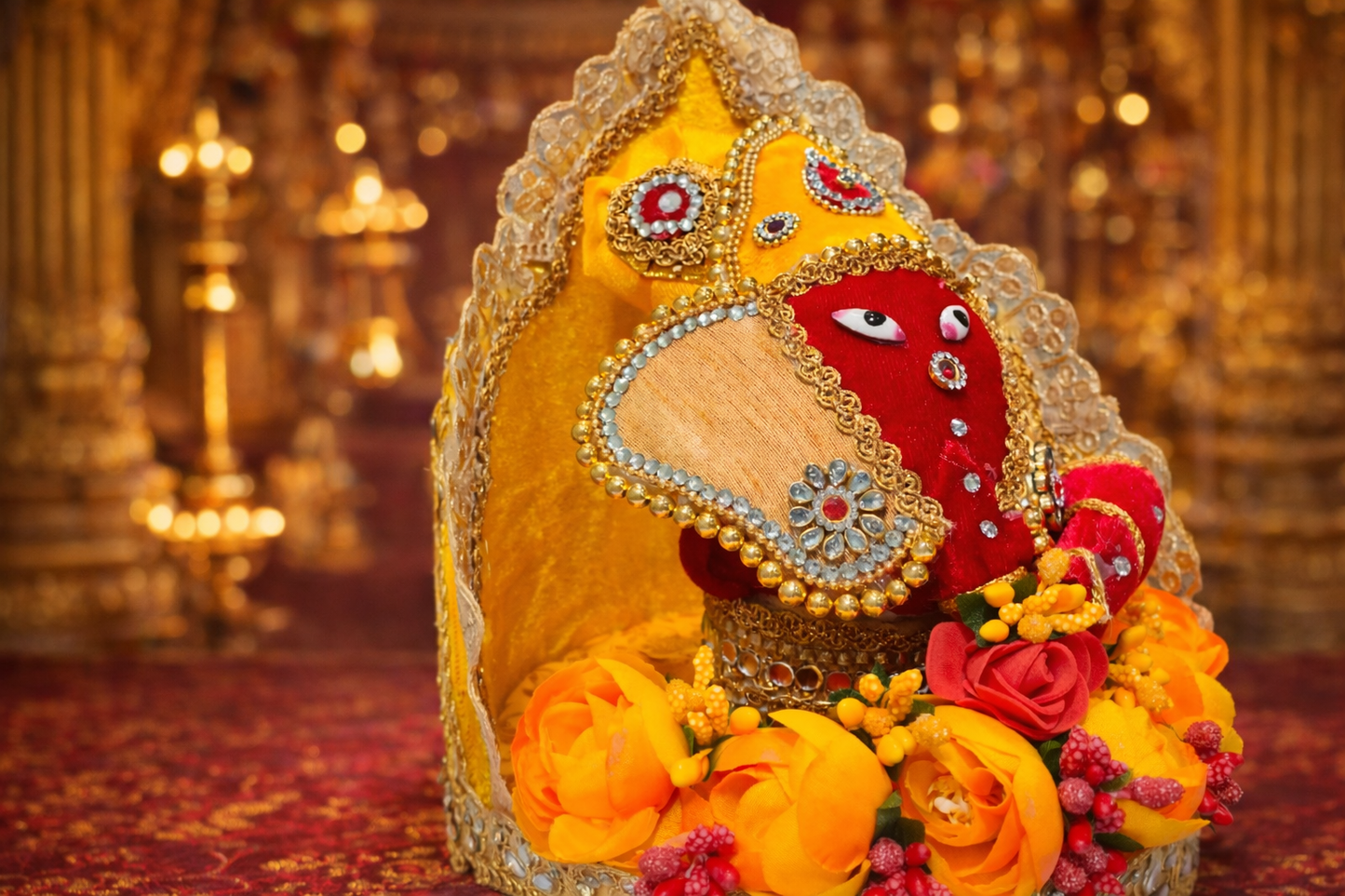 Royal Shagun Ganeshji Nariyal Singhasan