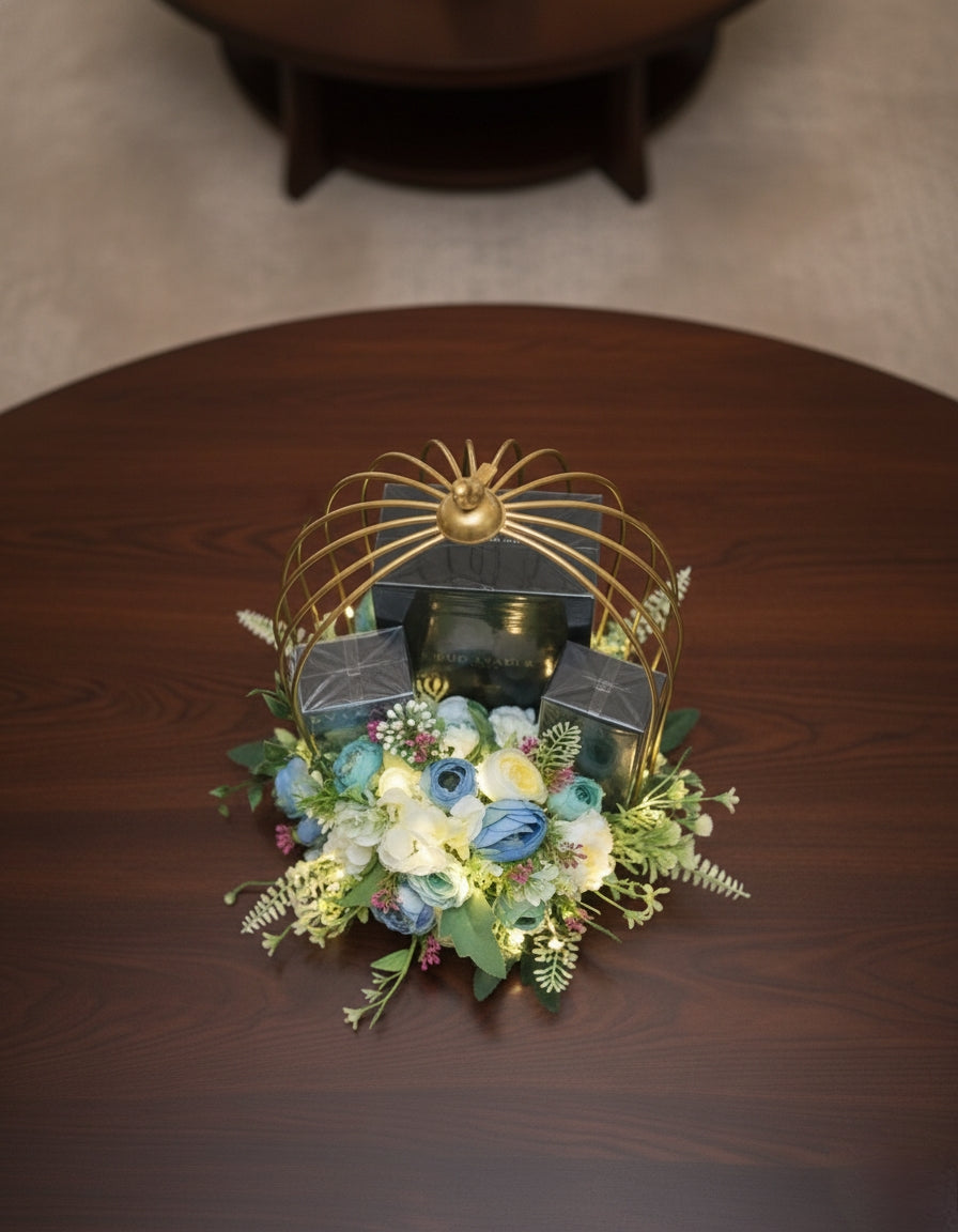 Royal Birdcage Gift Display