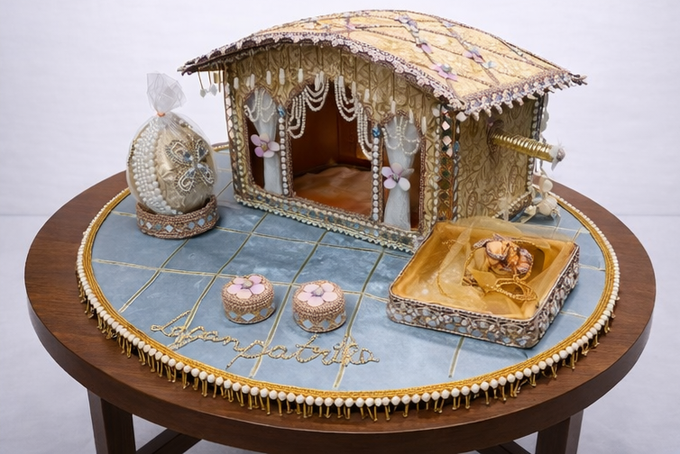 Royal Lagan Patrika Tray with Handcrafted Mandap, Shagun Nariyal & Chawal-Roli Boxes