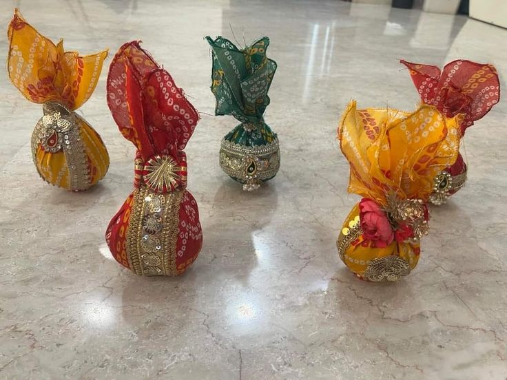 Traditional Bandhani Handcrafted Shagun Nariyal