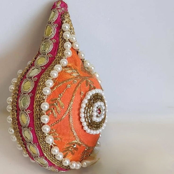 Royal Teardrop Handcrafted Shagun Nariyal